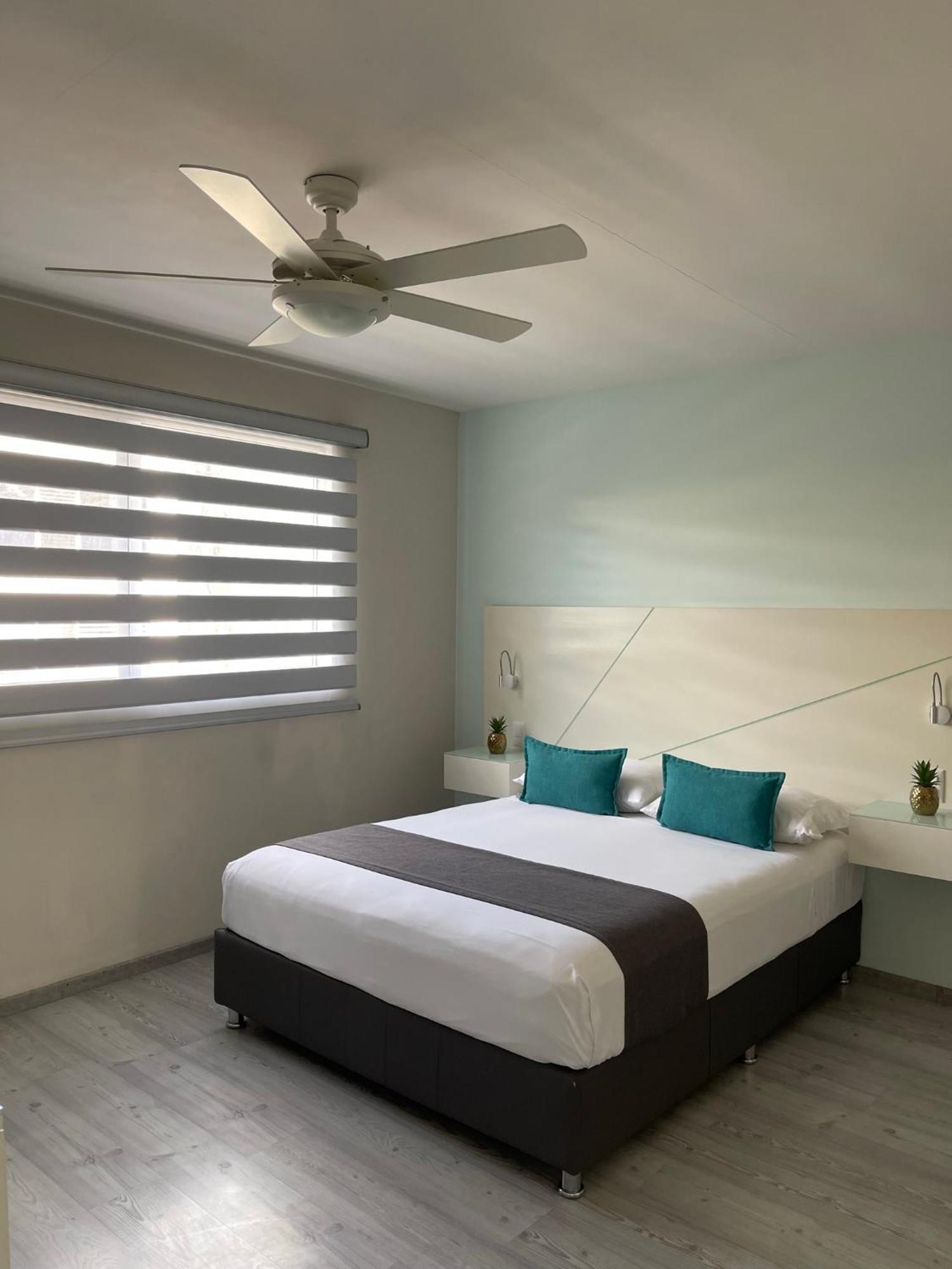 Апарт отель Constanza Lofts Executives En Zapopan Jalisco Экстерьер фото